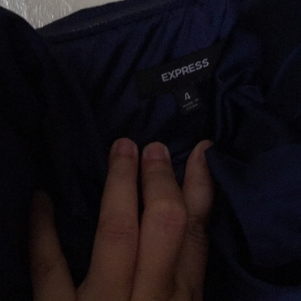Express - Picture 2 of 3